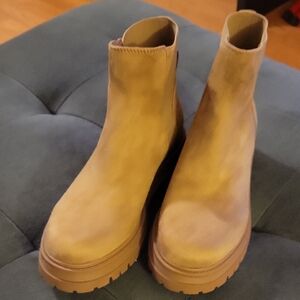 Stylish Tan Ankle Booties